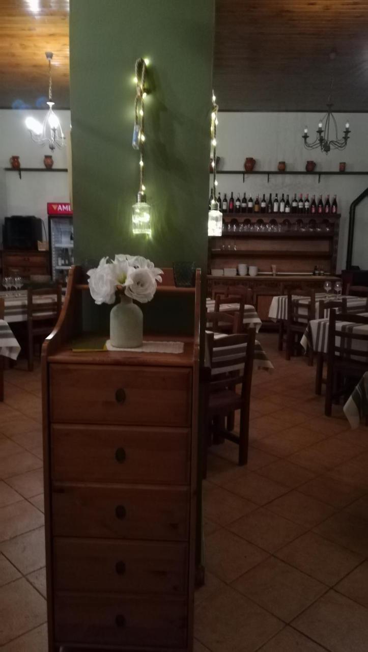 埃尔莫利诺酒店 Bezas 外观 照片